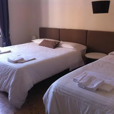 Bed & Breakfast Casapiu Piazza Erbe Verona